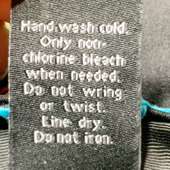 Apt. 9 Black Floral Embroidered Waistband One Piece Bathing Suit / Swimsuit 🖤🩵 - Picture 11 of 12